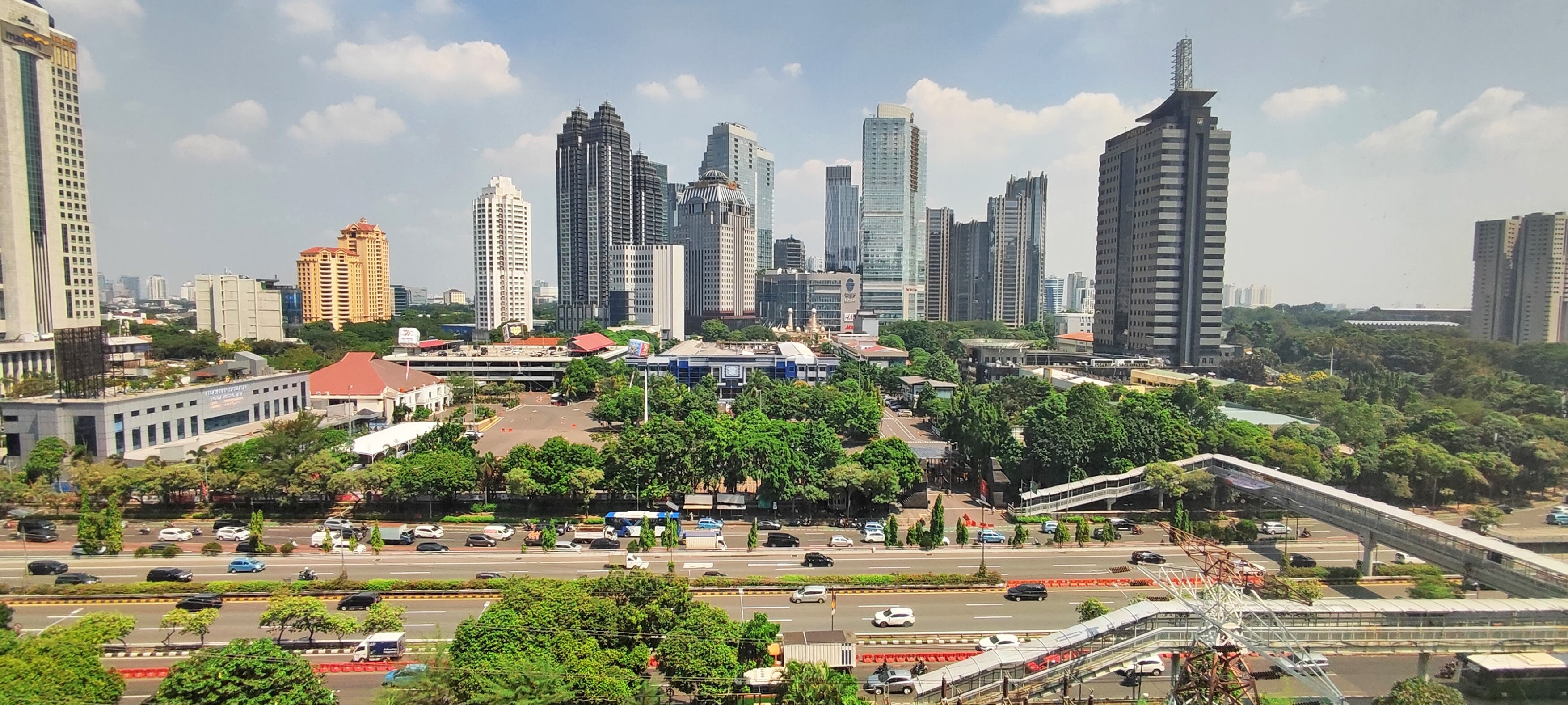 Artotel Suites Mangkuluhur Jakarta