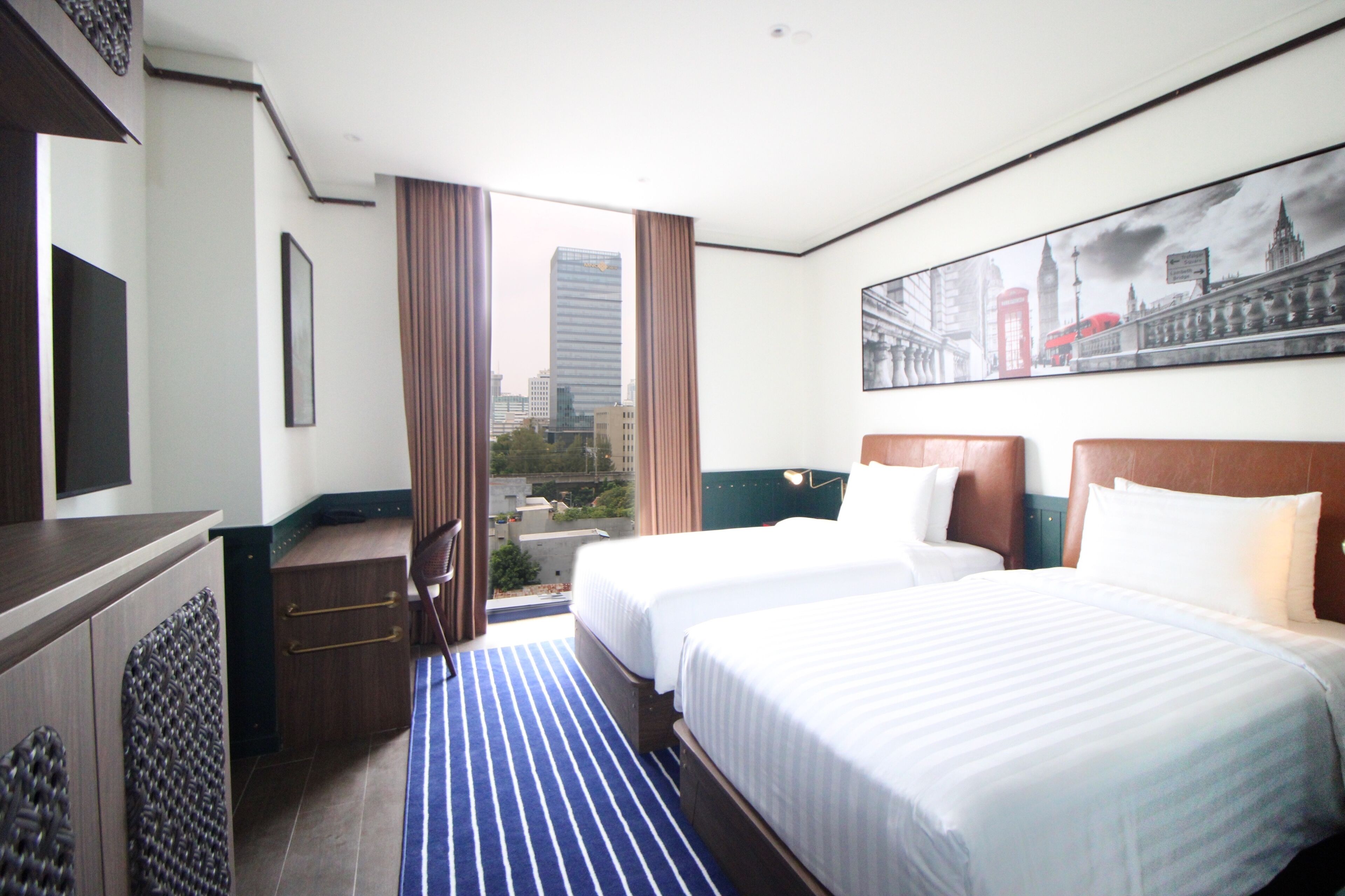 Ashley Tugu Tani Menteng