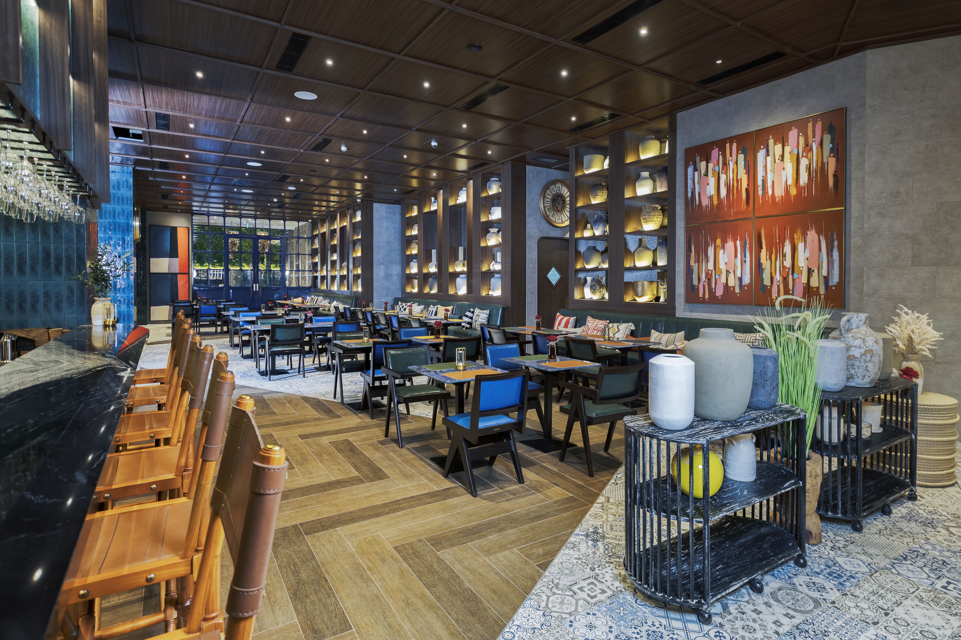 Ashley Tugu Tani Menteng