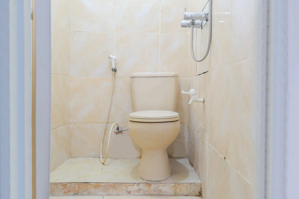 Assirot Residence by OYO Rooms