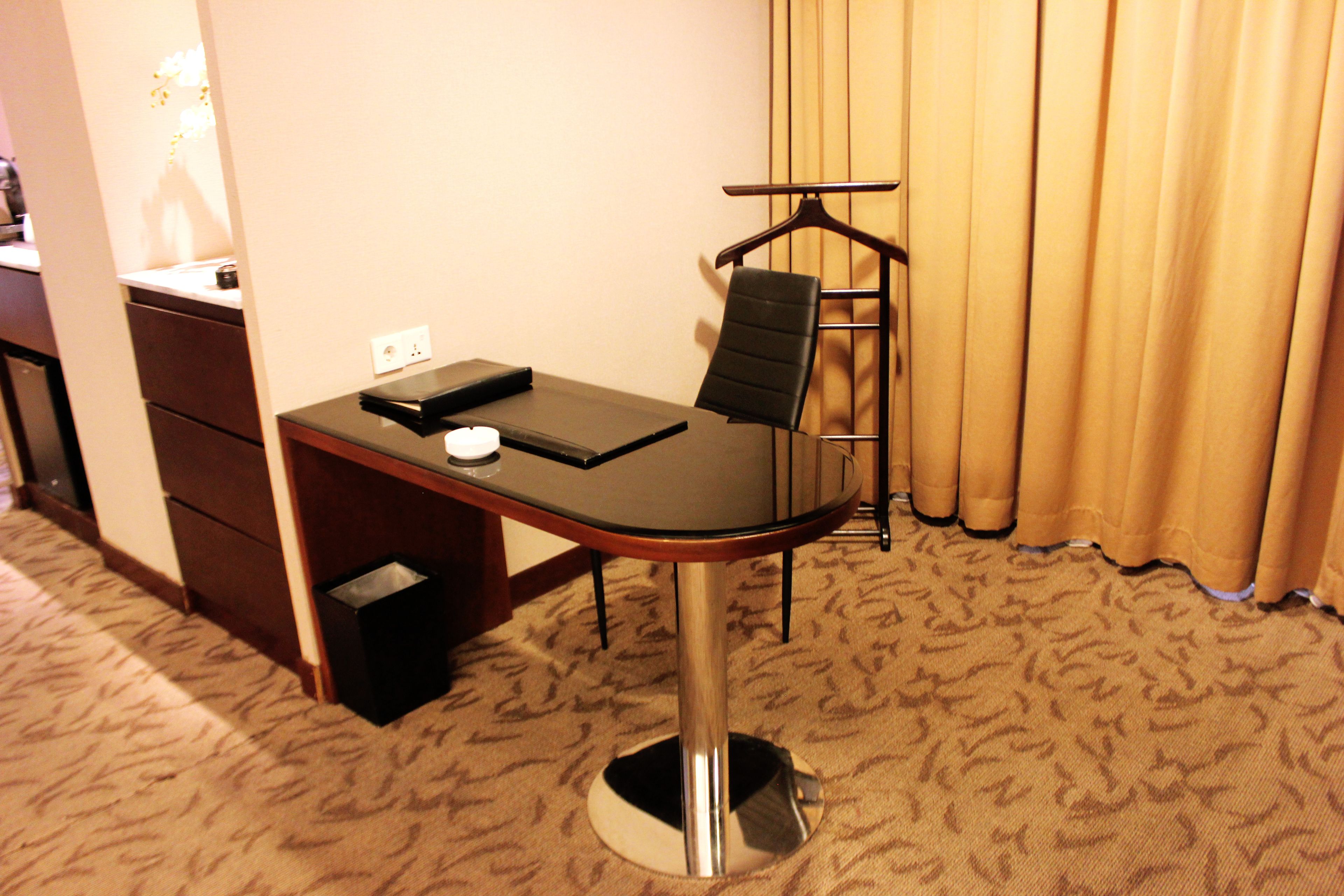 Aston Pluit Hotel & Residence