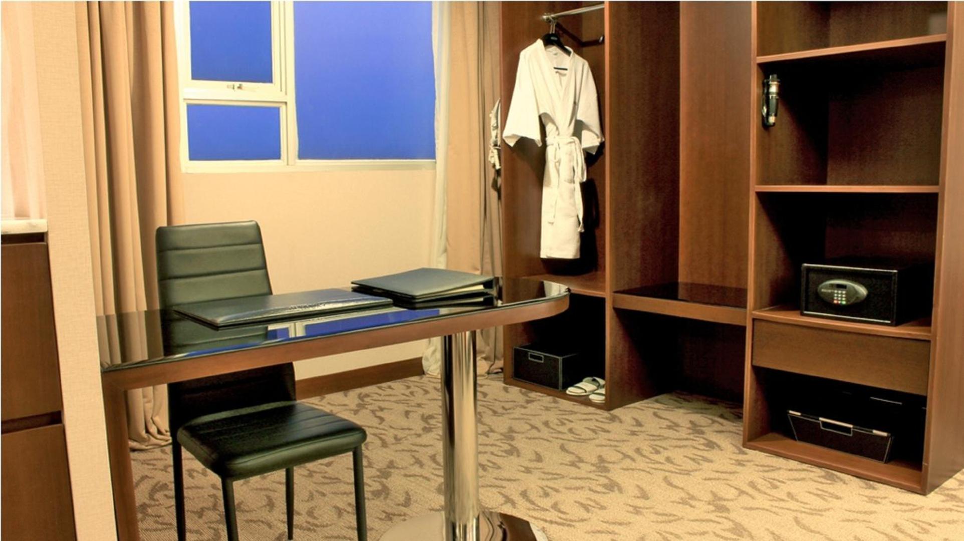 Aston Pluit Hotel & Residence