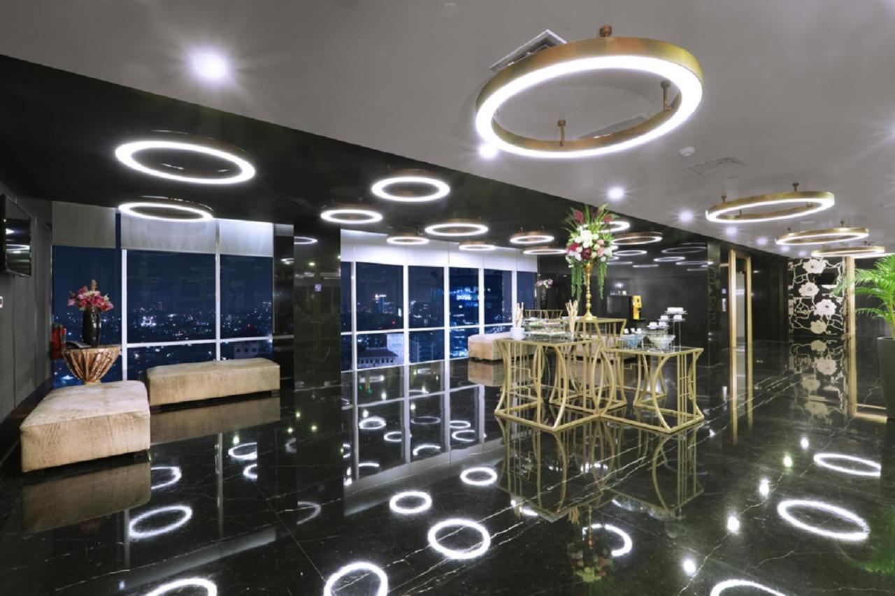 Aston Priority Simatupang Hotel & Conference Center