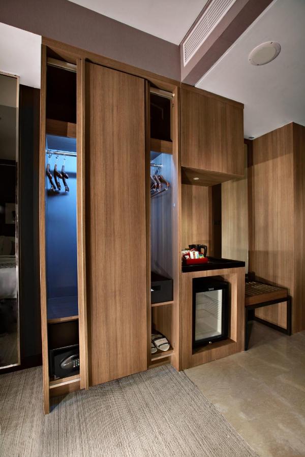 Aston Priority Simatupang Hotel & Conference Center