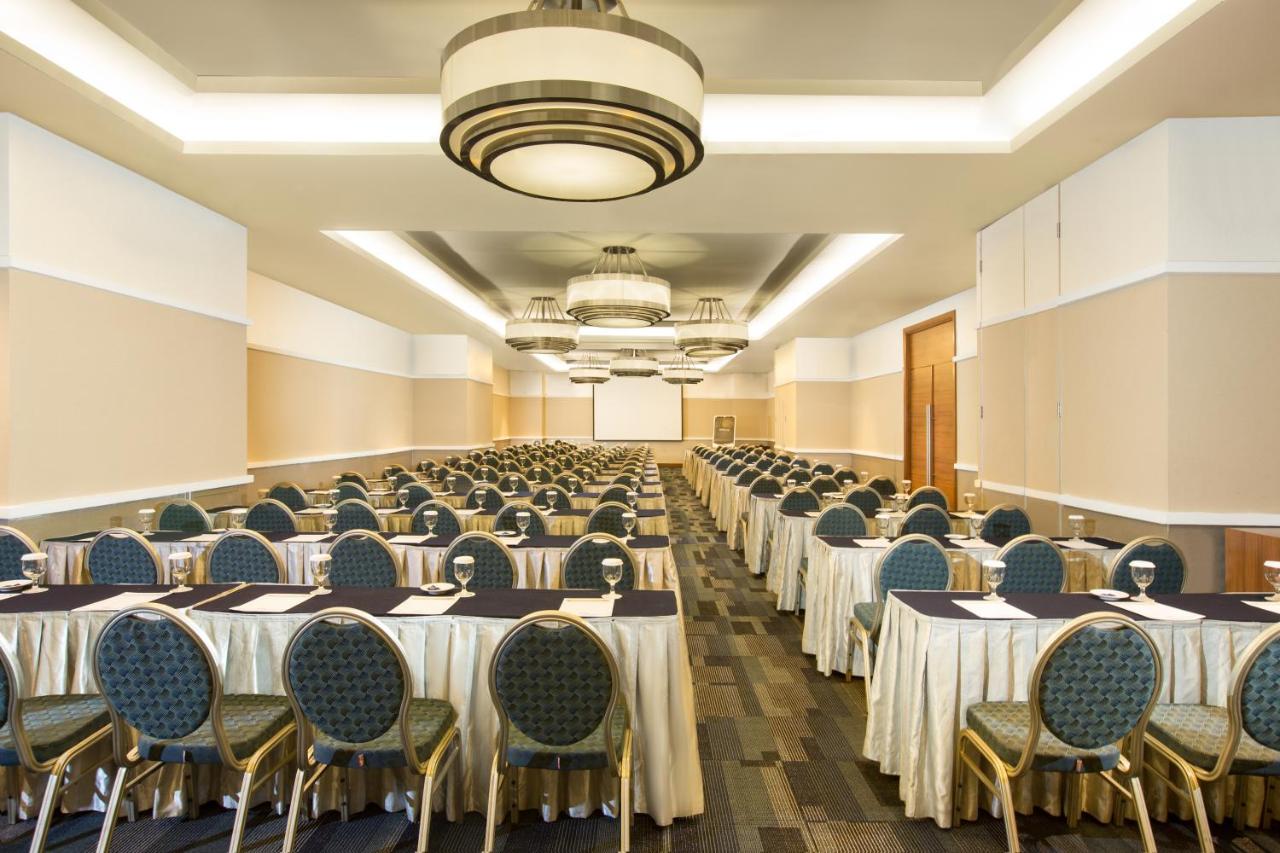 Horison Suites & Residences Rasuna Jakarta