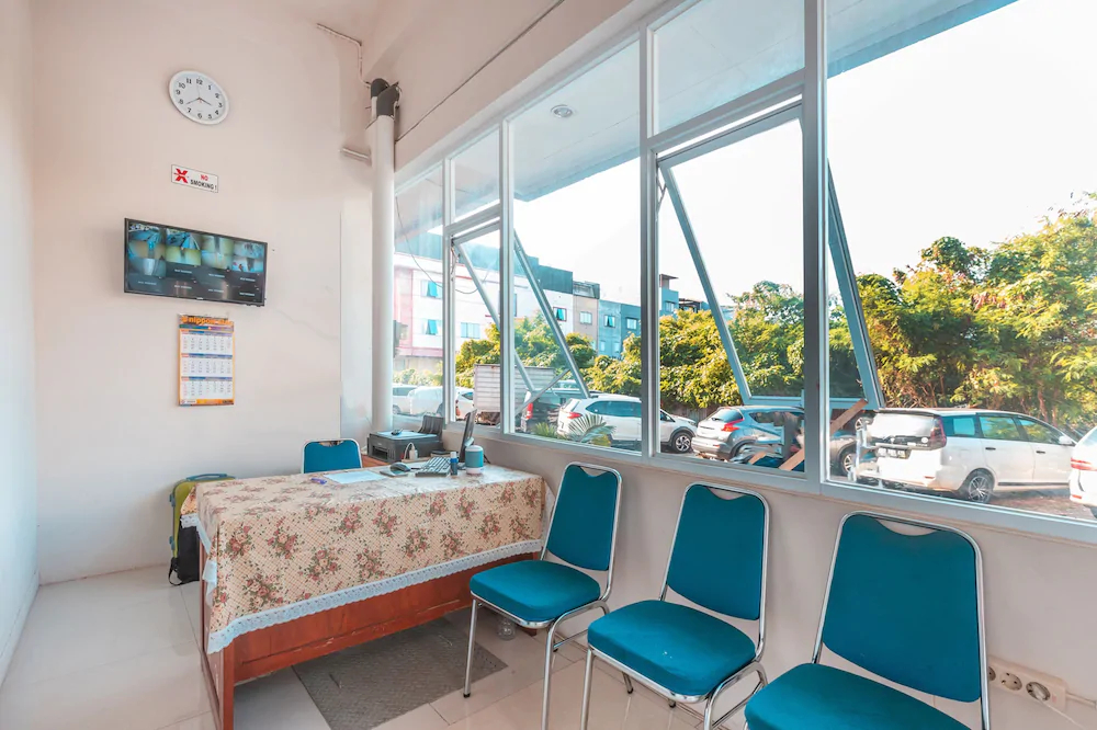 Ava Guest House by OYO Rooms