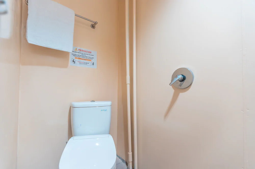 Ava Guest House by OYO Rooms