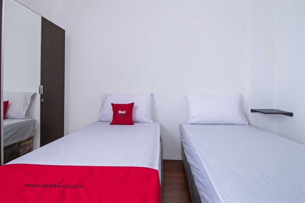 Avalon Thamrin 8 by RedDoorz