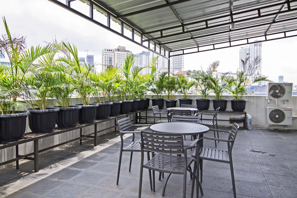 Avalon Thamrin 8 by RedDoorz