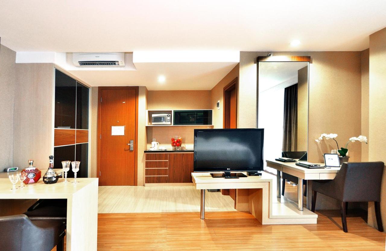 Avissa Suites