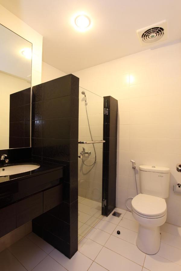 Avissa Suites