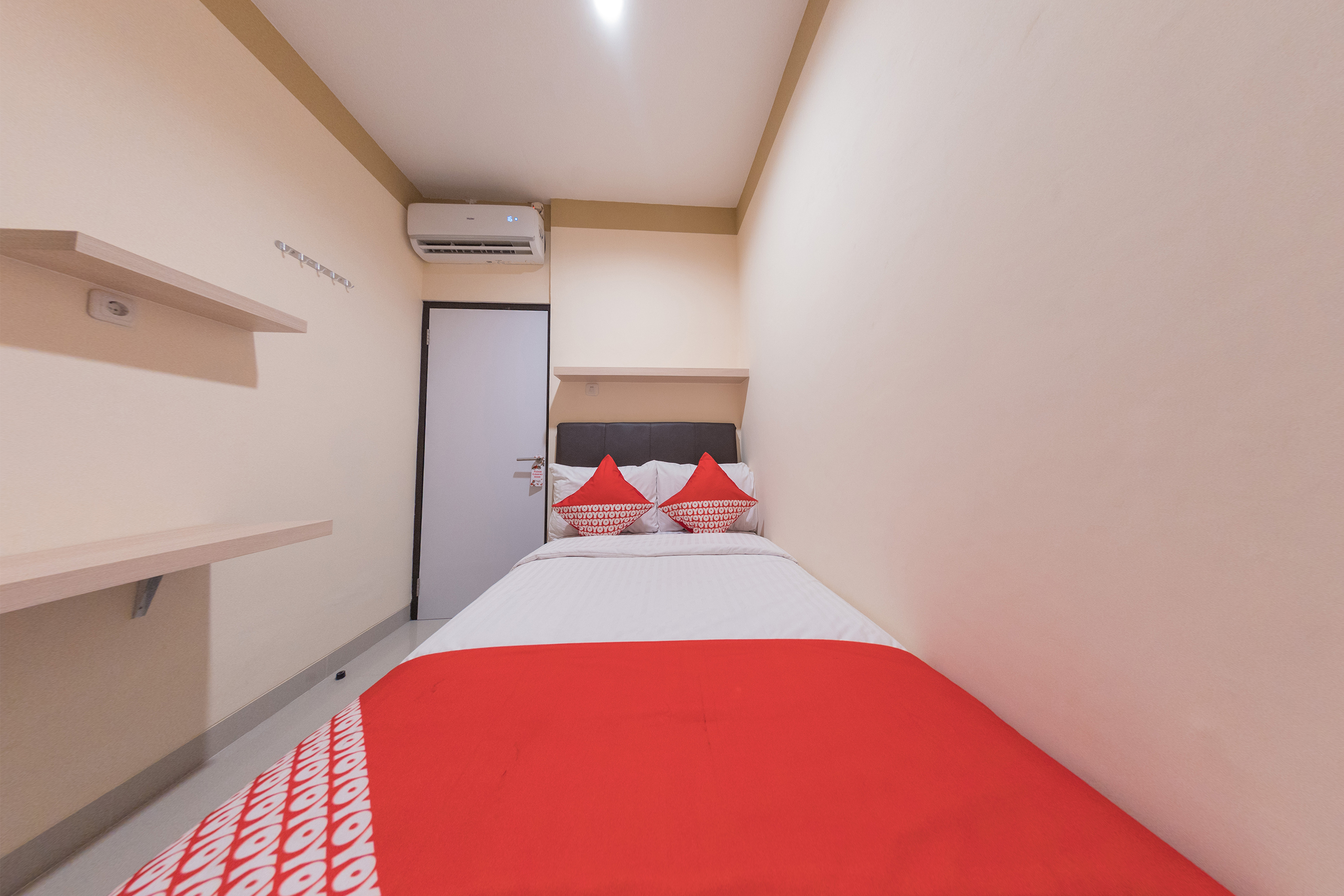 Balcon Biru By OYO Rooms