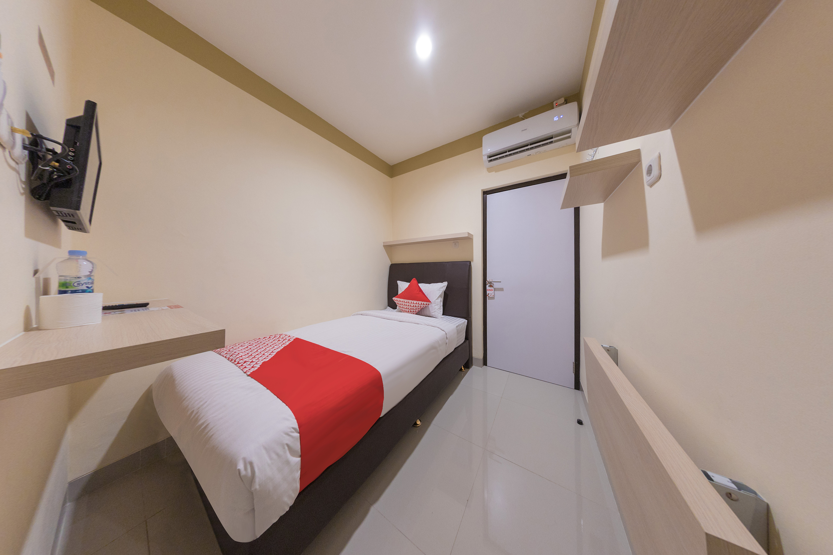 Balcon Biru By OYO Rooms