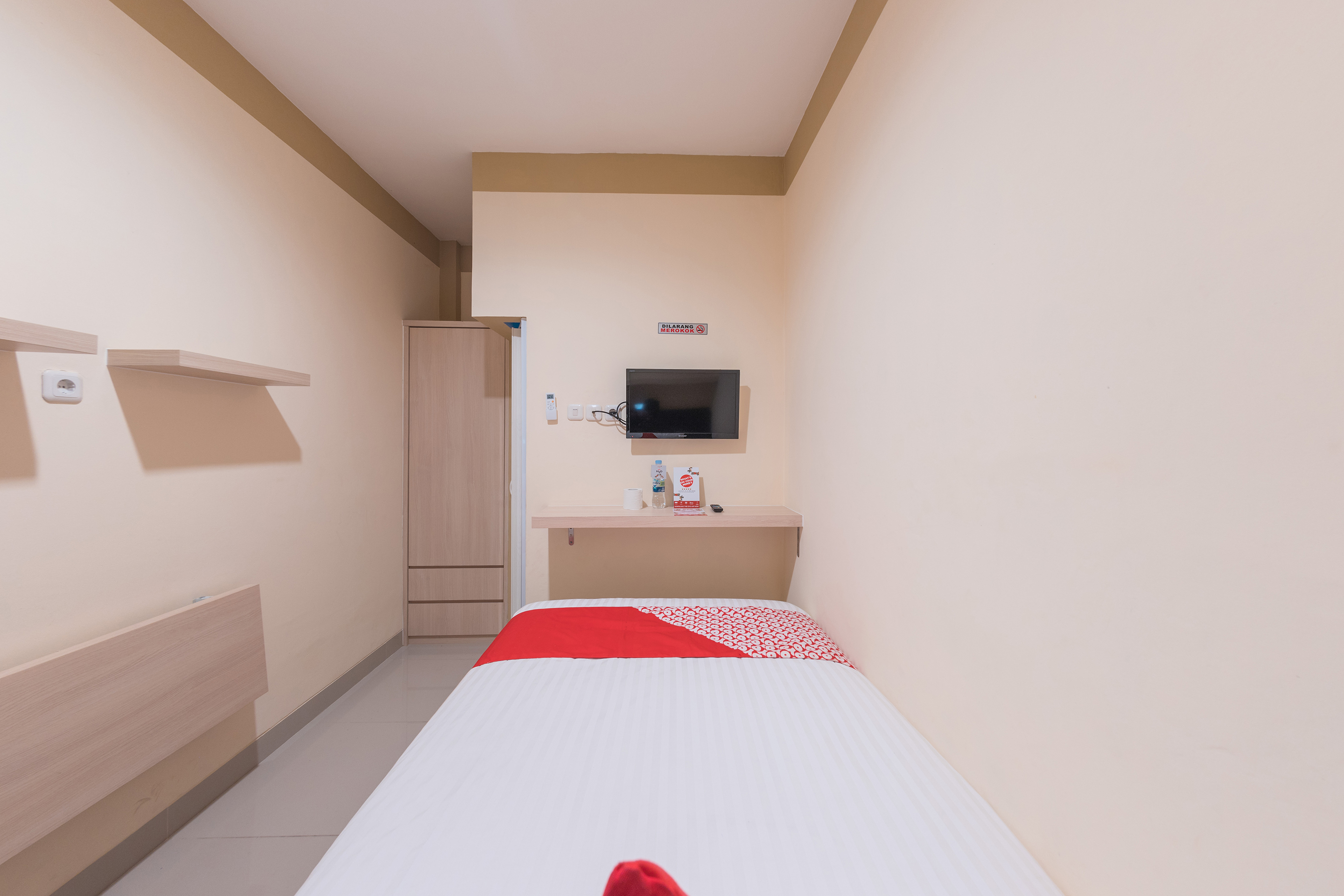 Balcon Biru By OYO Rooms