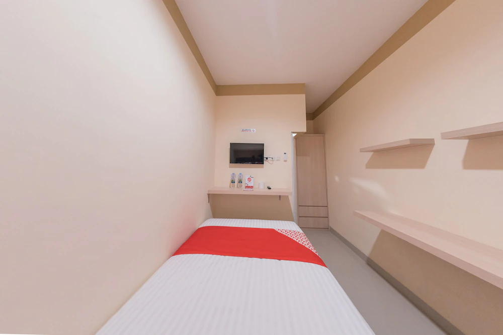 Balcon Biru By OYO Rooms