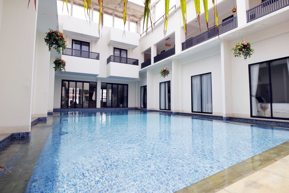 Bangka Suite