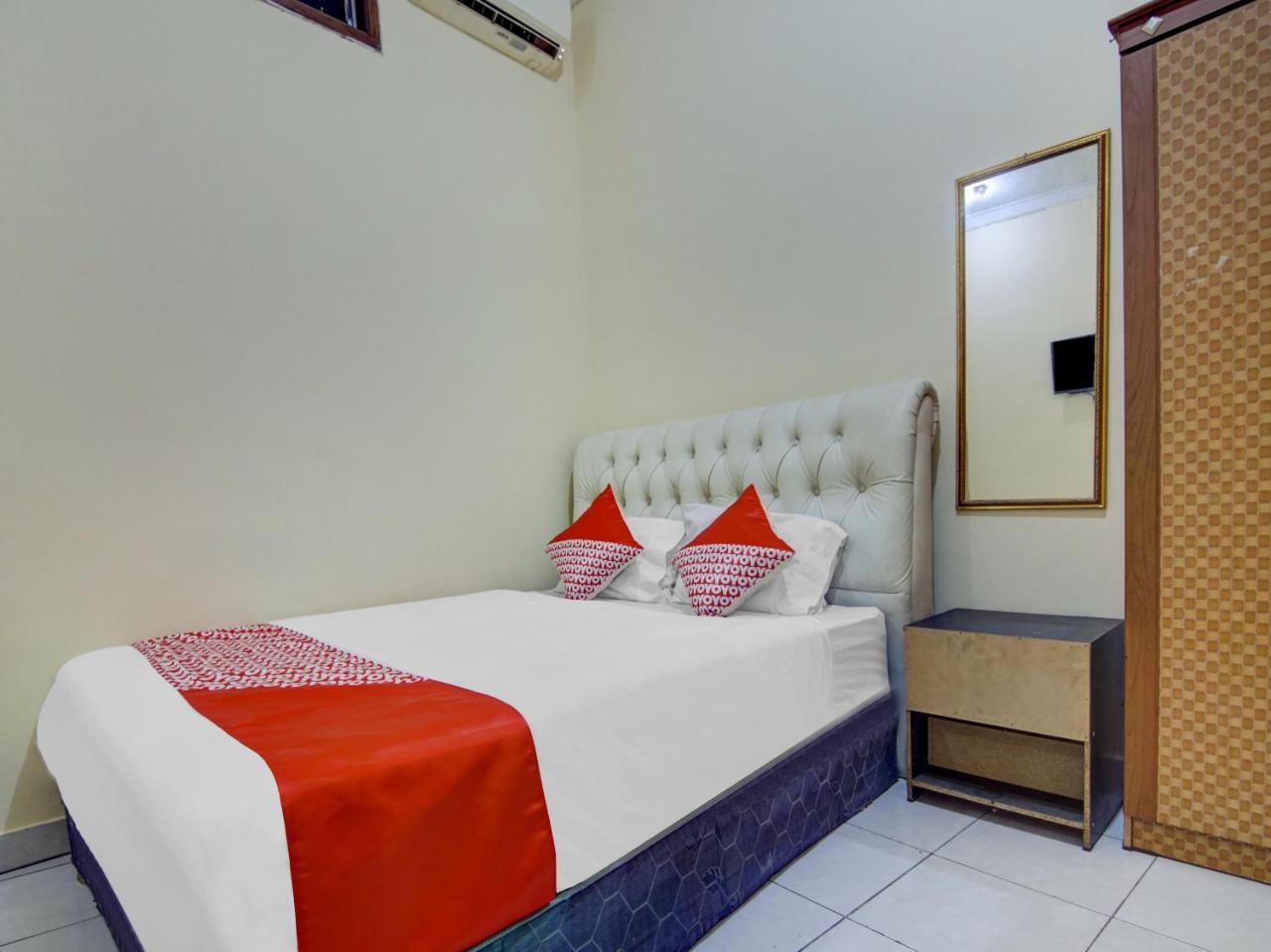 Barkah 46 by OYO Rooms