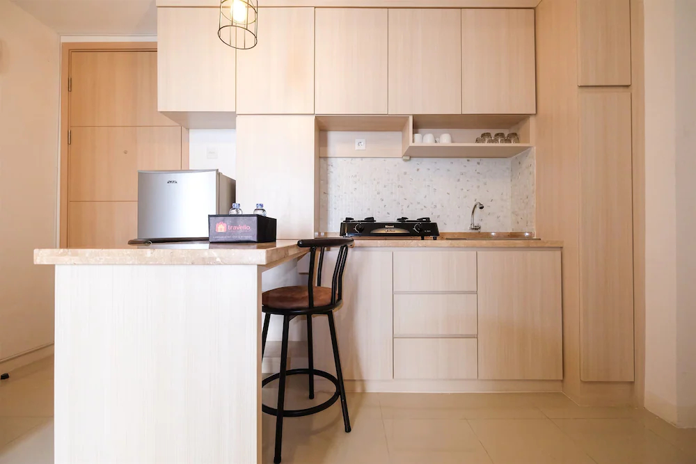 Bassura City Apartment By Travelio