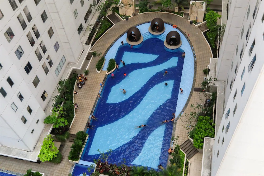 Bassura City Apartment By Travelio