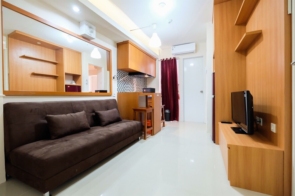 Bassura City Apartment By Travelio