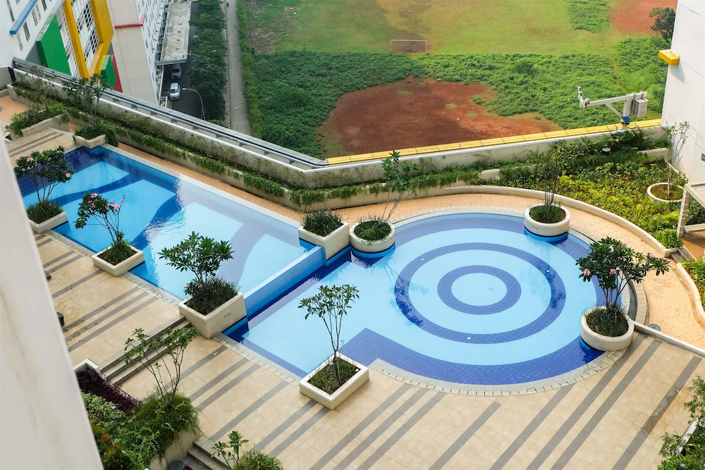 Bassura City Apartment By Travelio