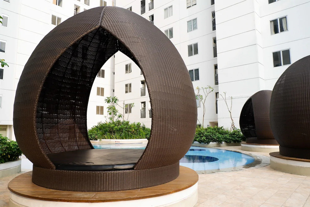 Bassura City Apartment By Travelio