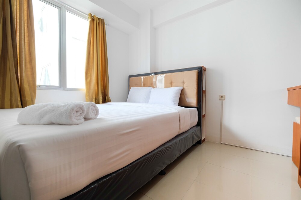 Bassura City Apartment By Travelio