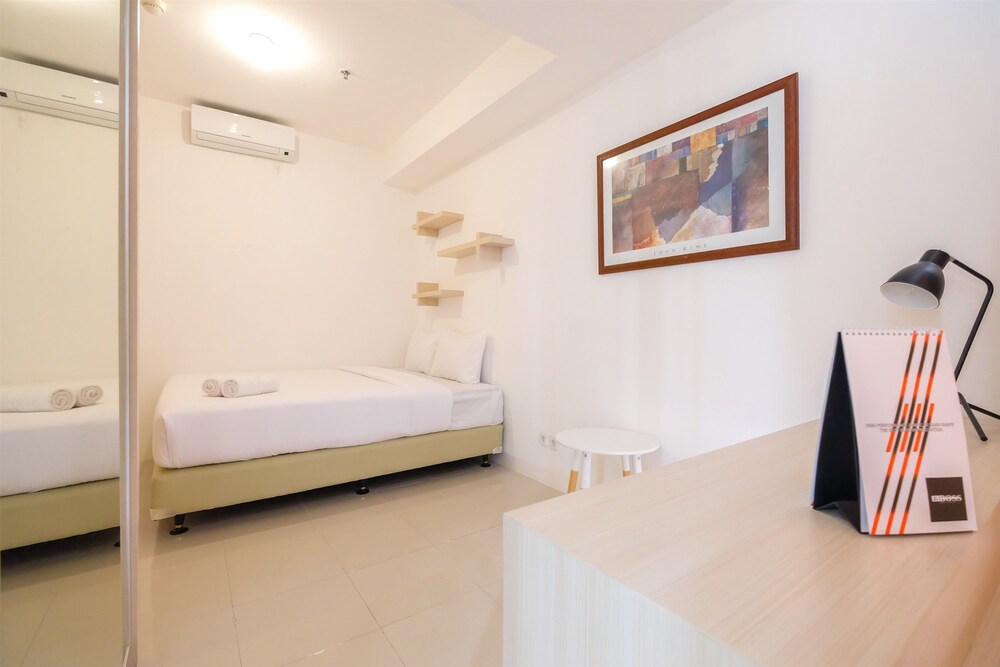 Bassura City Apartment By Travelio