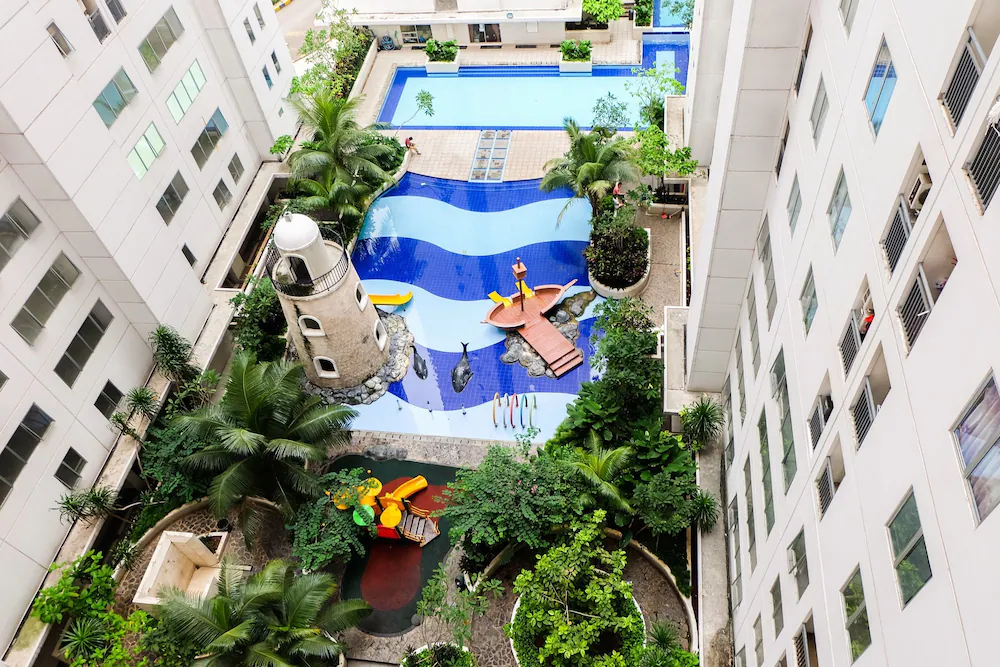 Bassura City Apartment By Travelio
