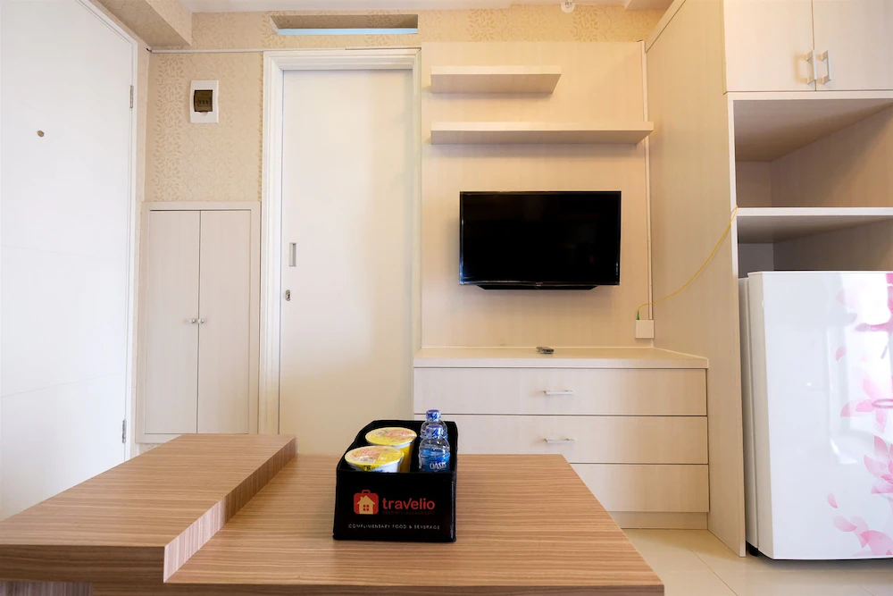 Bassura City Apartment By Travelio