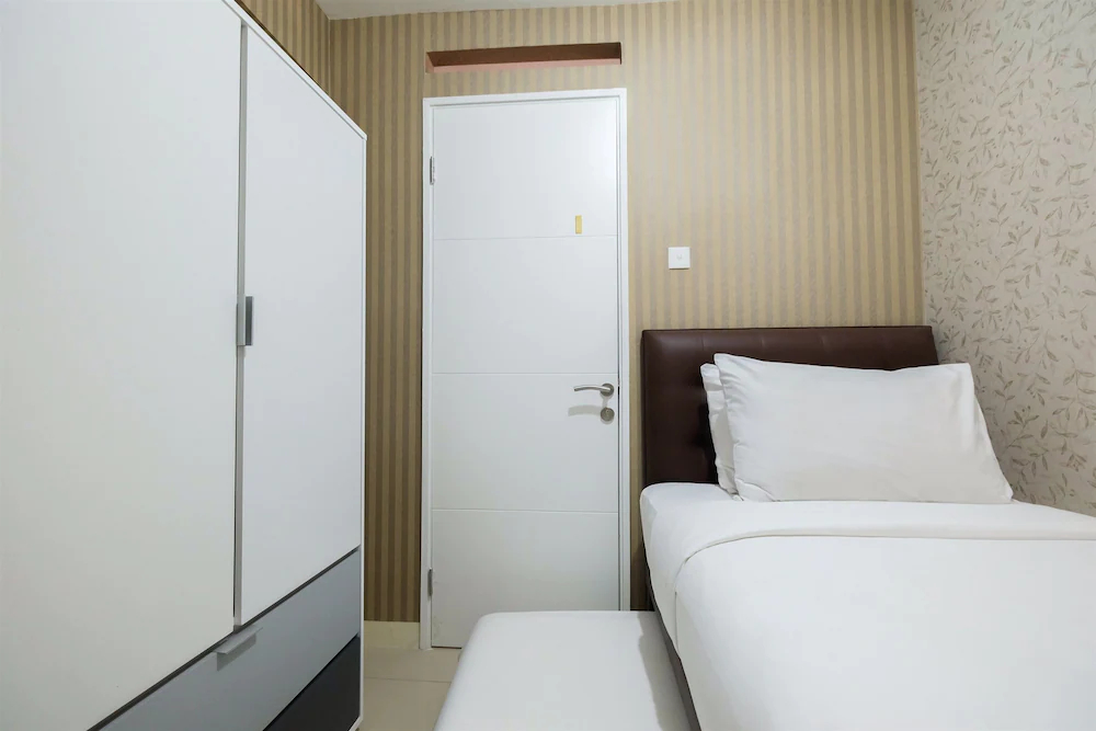 Bassura City Apartment By Travelio