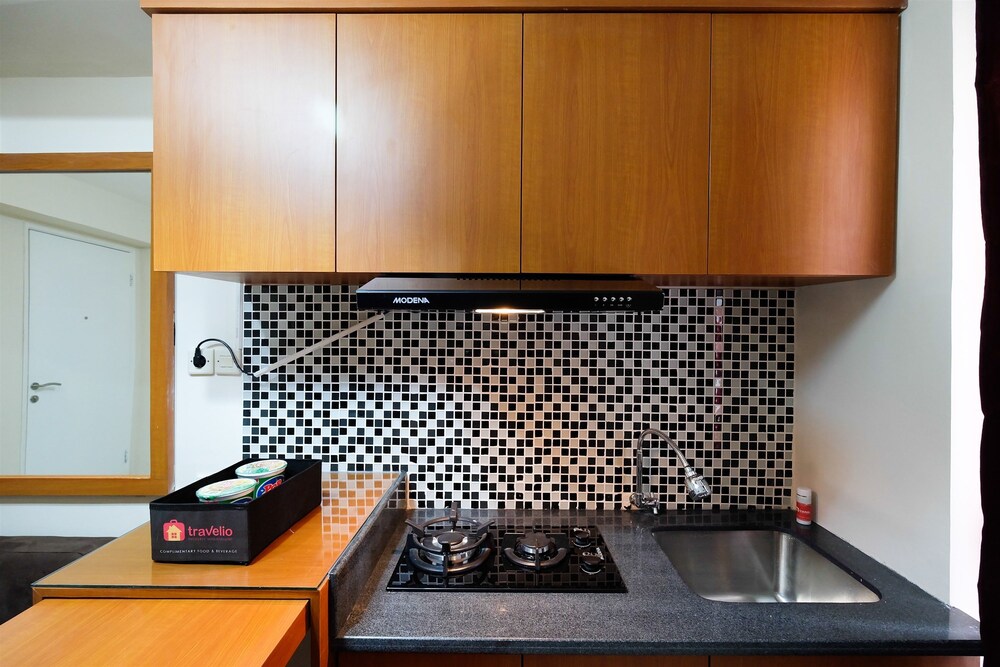 Bassura City Apartment By Travelio