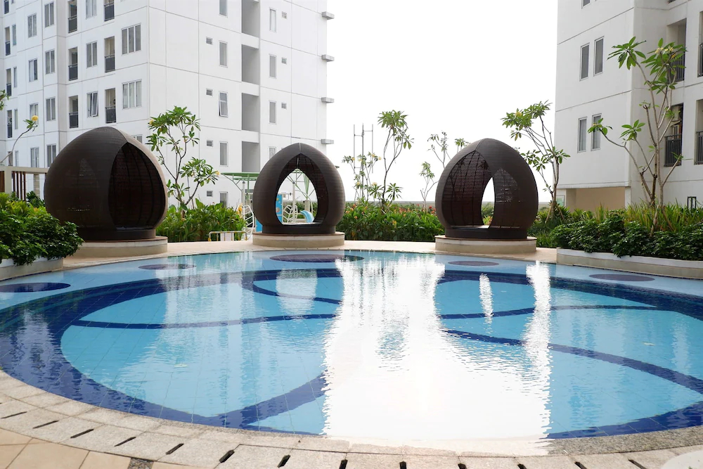 Bassura City Apartment By Travelio