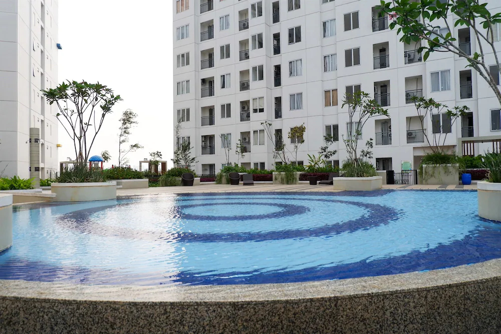 Bassura City Apartment By Travelio