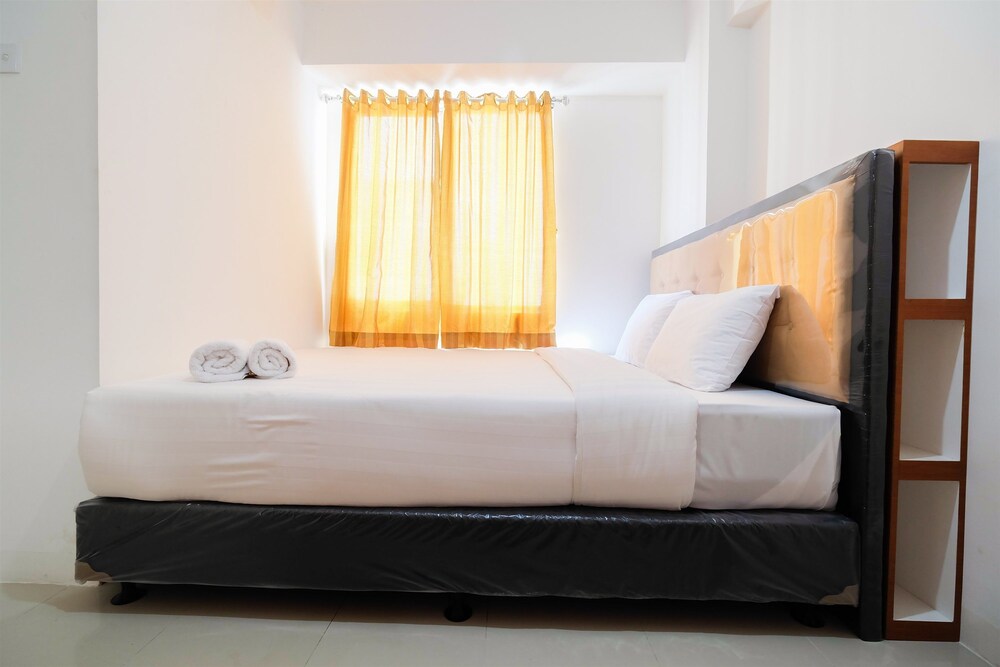 Bassura City Apartment By Travelio