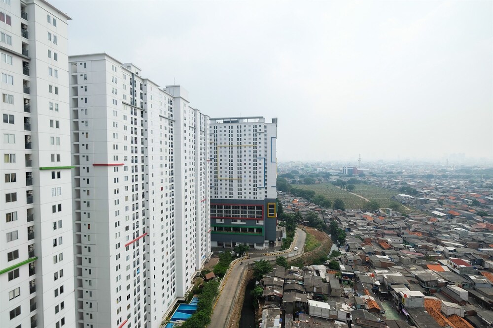 Bassura City Apartments