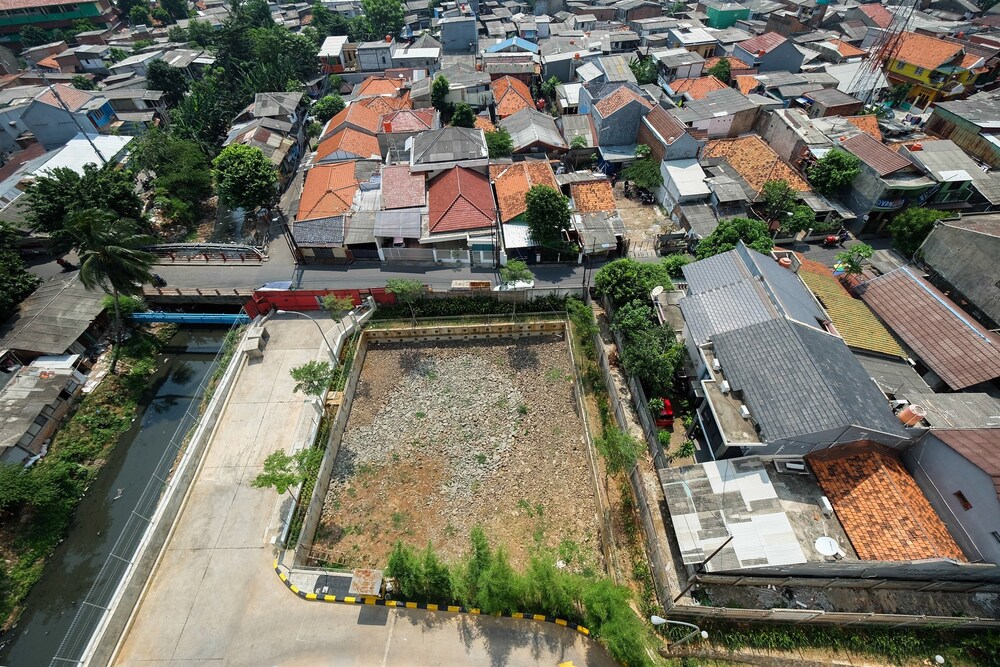 Bassura City Apartments