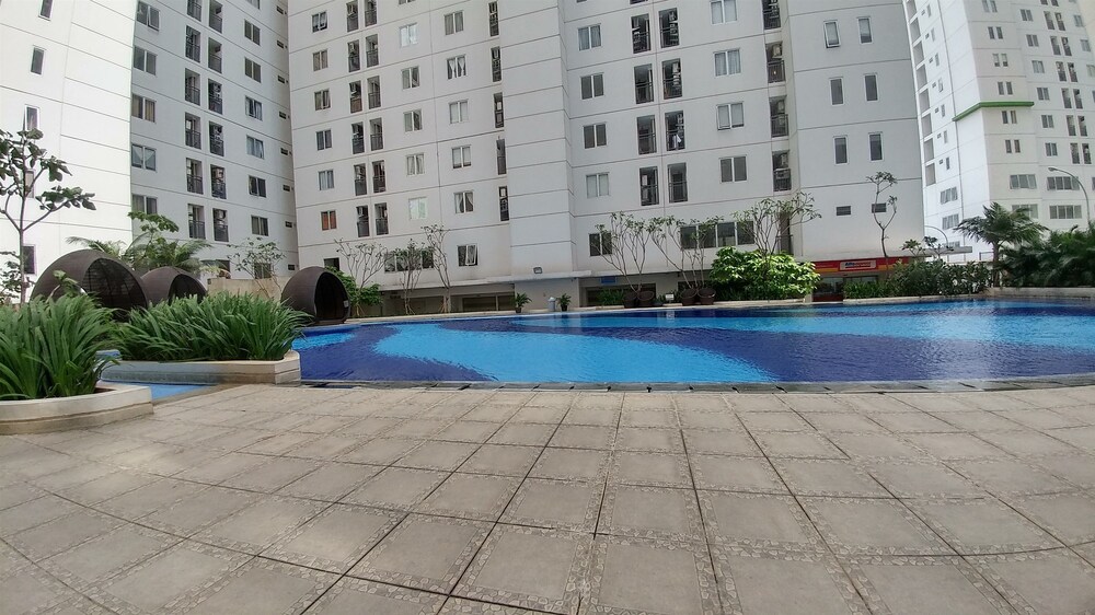 Bassura City Apartments