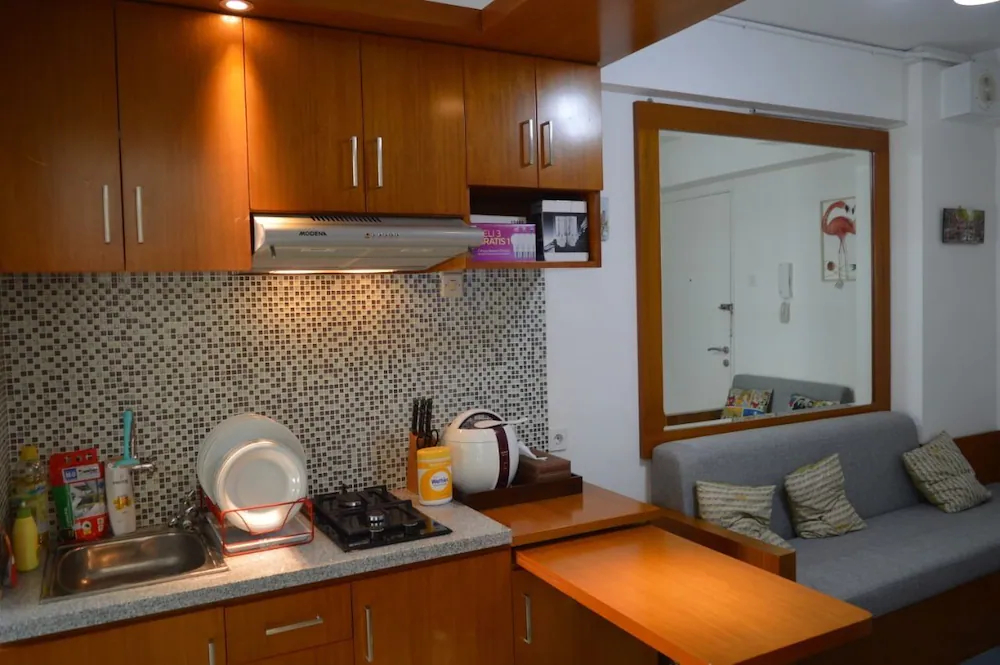 Bassura City Apartments by Roomku
