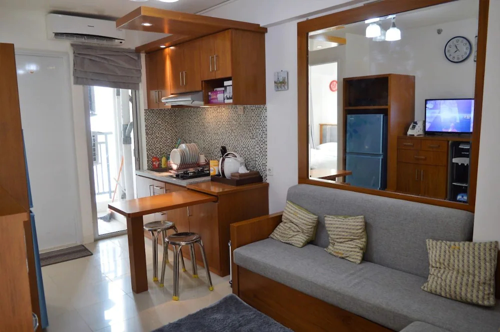 Bassura City Apartments by Roomku