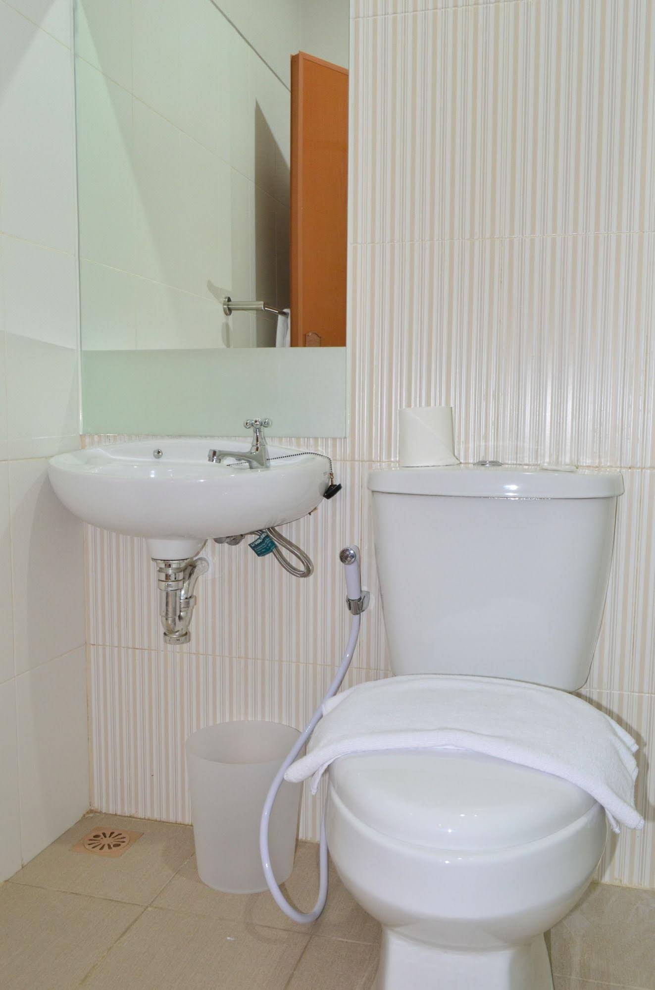 OYO 3811 Best Inn Hotel