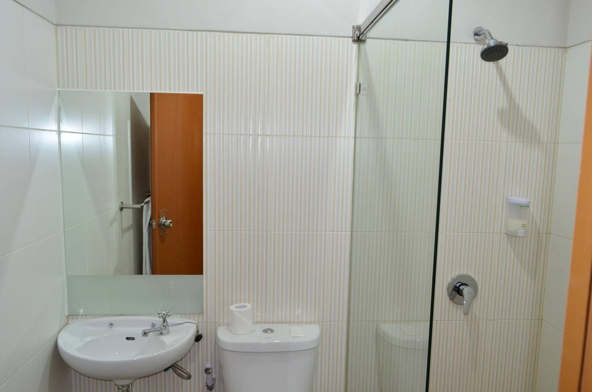 OYO 3811 Best Inn Hotel