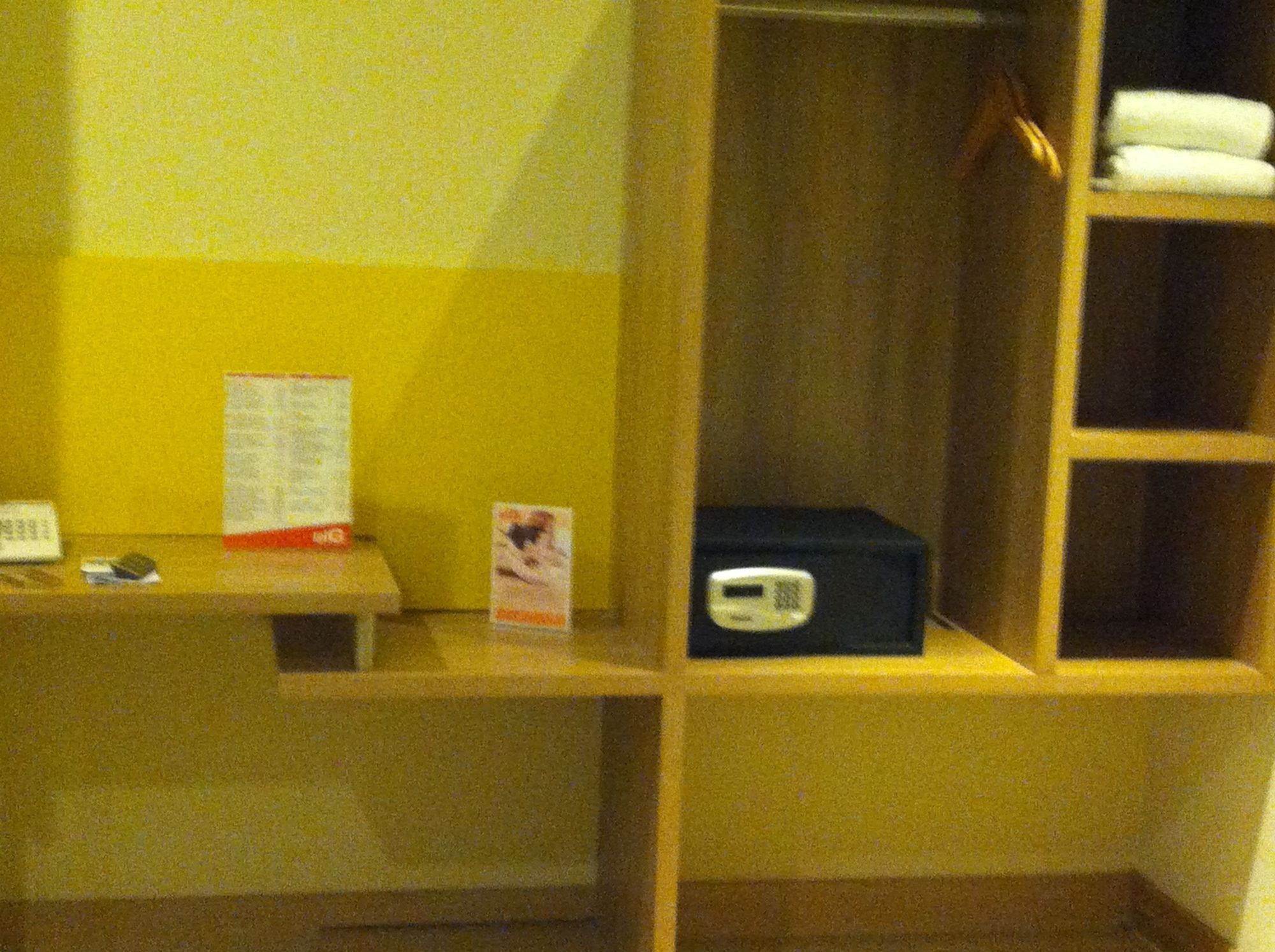 U Stay Hotel Mangga Besar