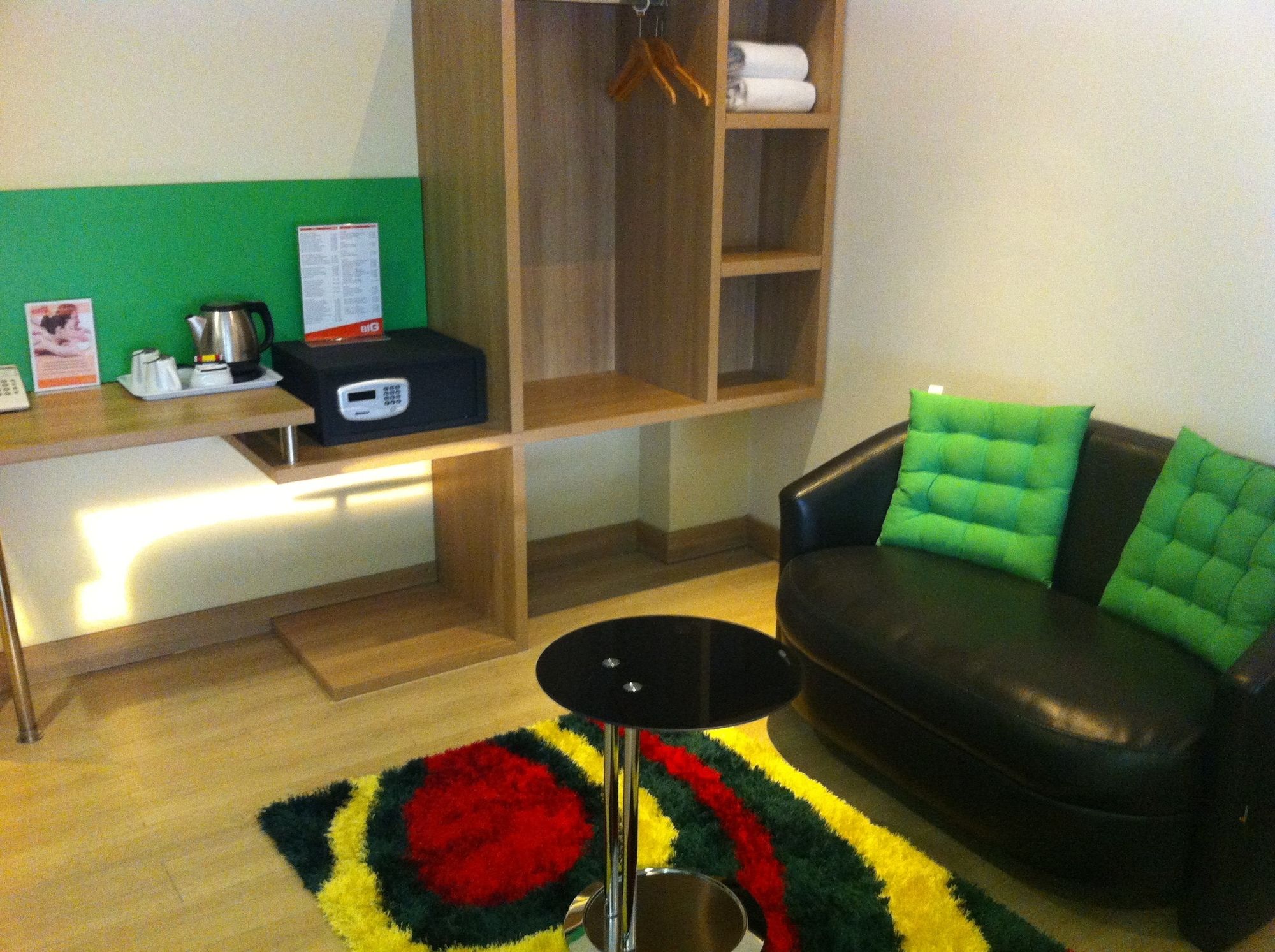 U Stay Hotel Mangga Besar