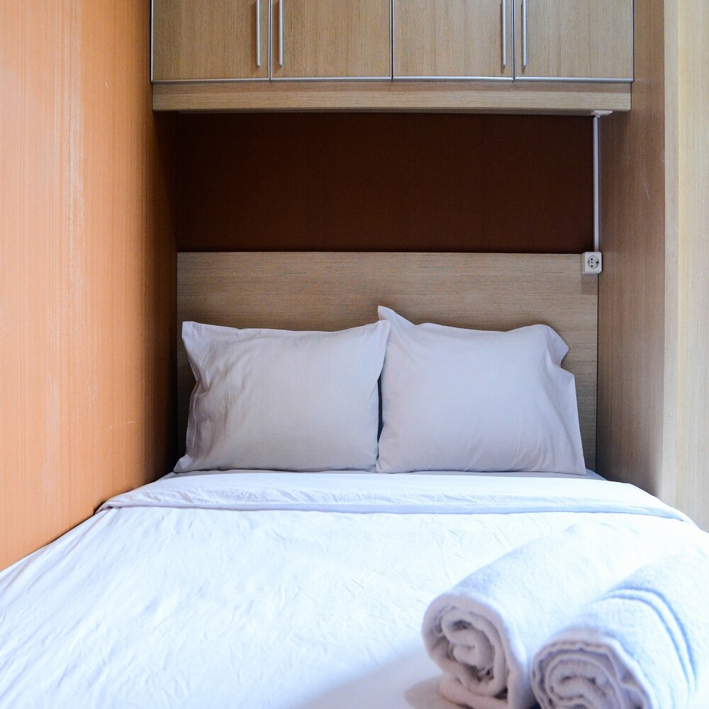 Bintaro Park View By Travelio