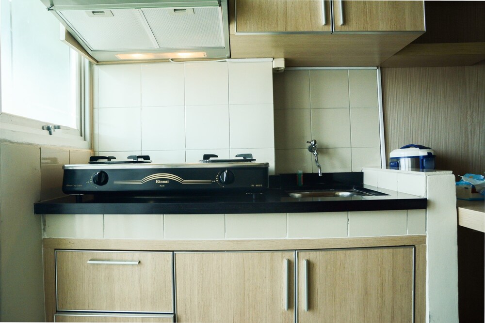 Bintaro Park View By Travelio