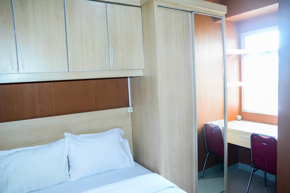 Bintaro Park View By Travelio