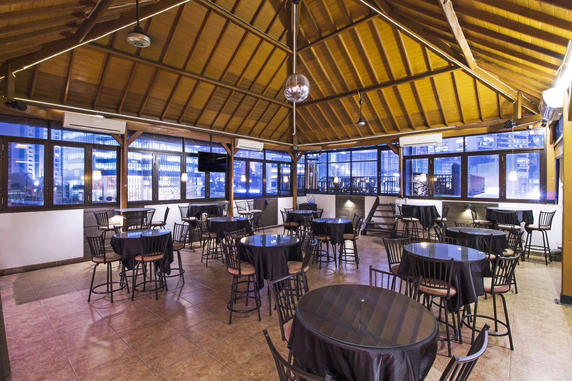 Blessing Residence by RedDoorz