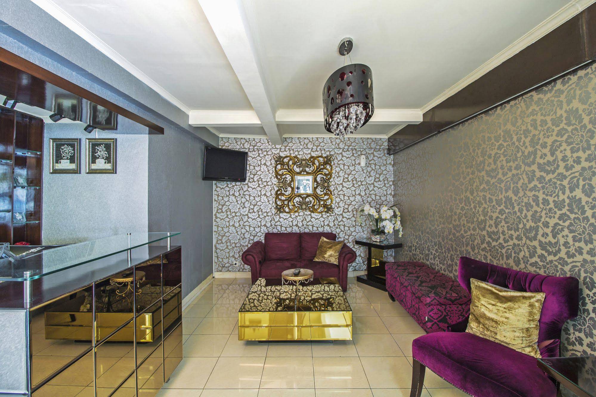 Blessing Residence by RedDoorz