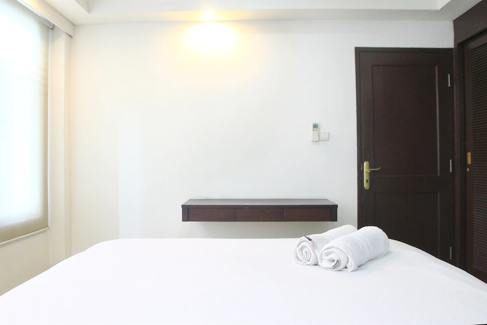 Brawijaya Apartment by Travelio